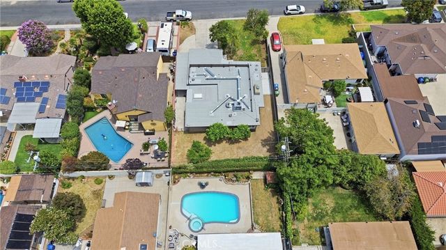 10227 Mcvine, Sunland, CA 91040