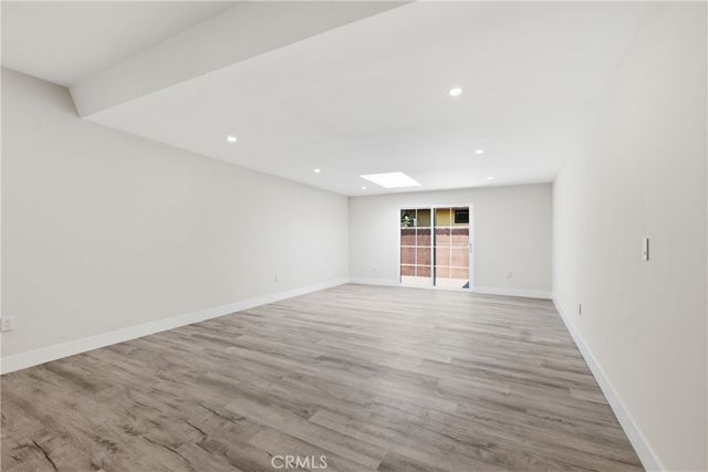 10227 Mcvine, Sunland, CA 91040