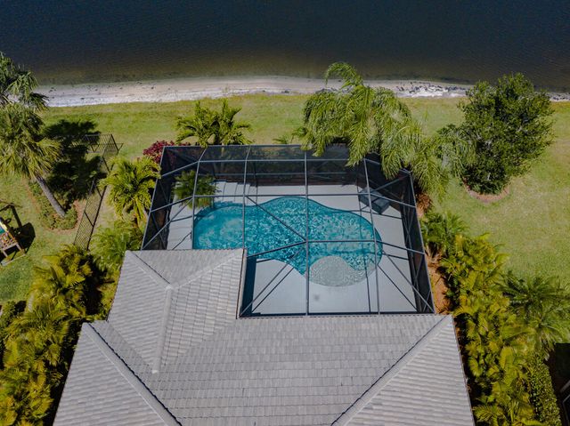 348 SE Courances Drive, Port St. Lucie, Port St Lucie, FL 34984