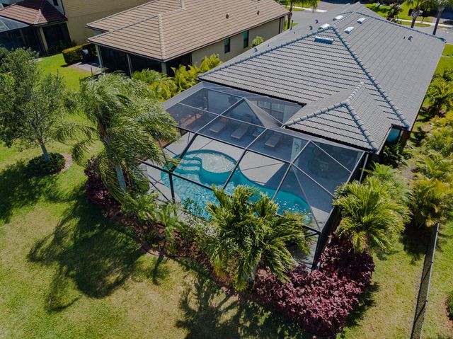 348 SE Courances Drive, Port St. Lucie, Port St Lucie, FL 34984