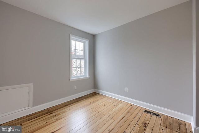 13 E NEW ST, Lancaster, PA 17602