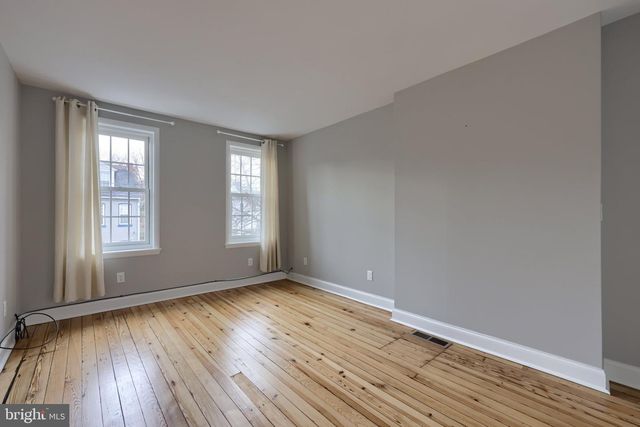 13 E NEW ST, Lancaster, PA 17602