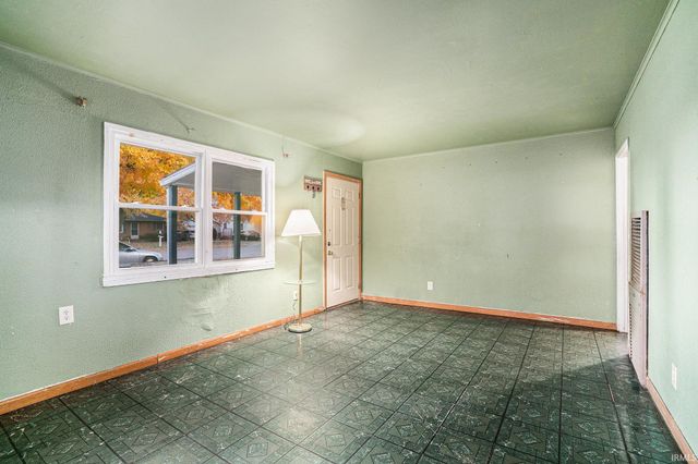 205 N Riverside Boulevard, Goshen, IN 46526