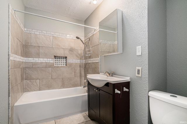 205 N Riverside Boulevard, Goshen, IN 46526