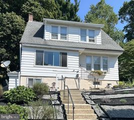 37 PARK RD., Reading, PA 19609