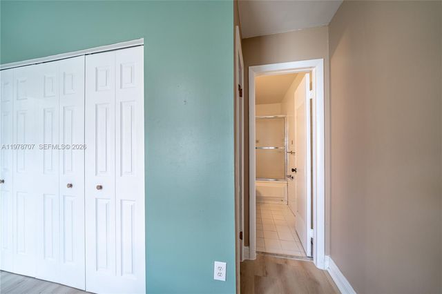 9341 E Fern Ln, Miramar, FL 33025