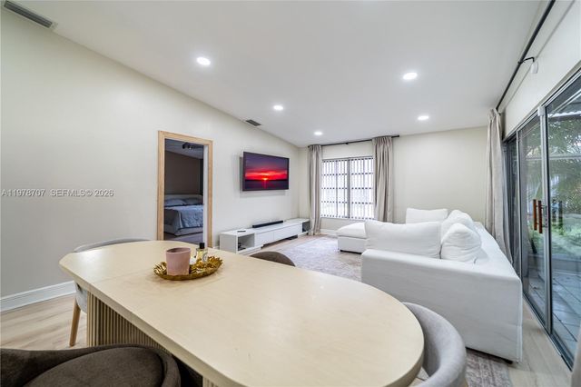 9341 E Fern Ln, Miramar, FL 33025