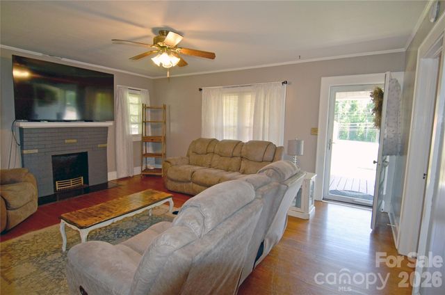 1419 US 70 Highway W, Valdese, NC 28690