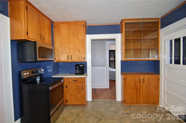 1419 US 70 Highway W, Valdese, NC 28690