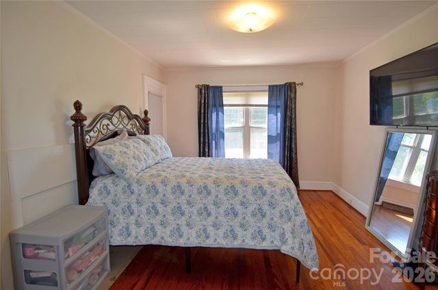 1419 US 70 Highway W, Valdese, NC 28690