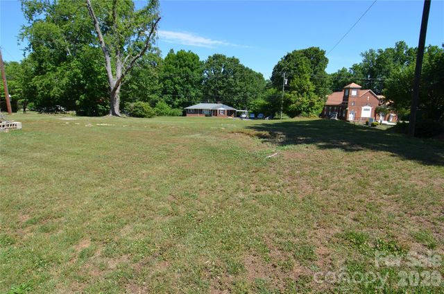 1419 US 70 Highway W, Valdese, NC 28690