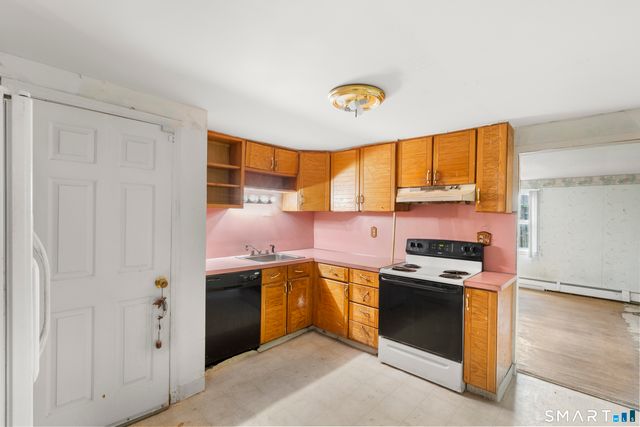 516 Park Road, West Hartford, CT 06107