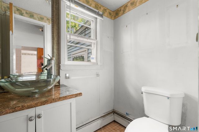 516 Park Road, West Hartford, CT 06107