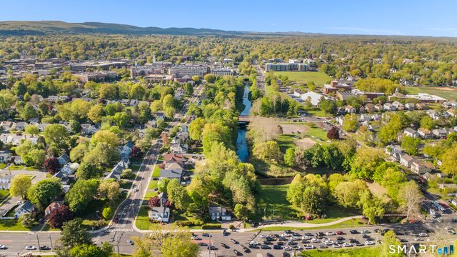 516 Park Road, West Hartford, CT 06107