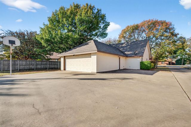 612 S Arizona, Celina, TX 75009