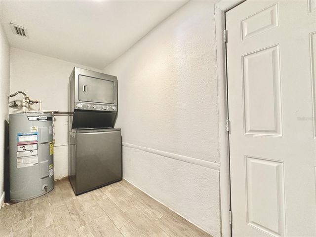 2928 W ELROD AVENUE, Tampa, FL 33611