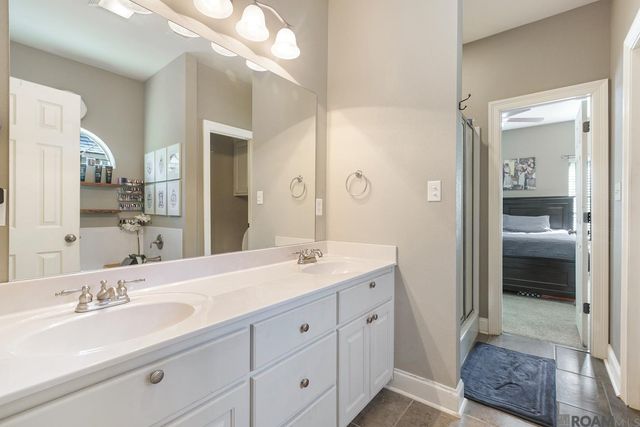 12722 Darby Dr, Walker, LA 70785