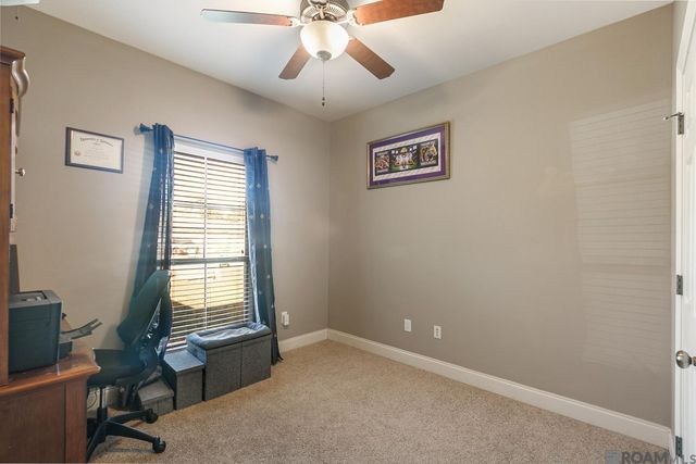 12722 Darby Dr, Walker, LA 70785