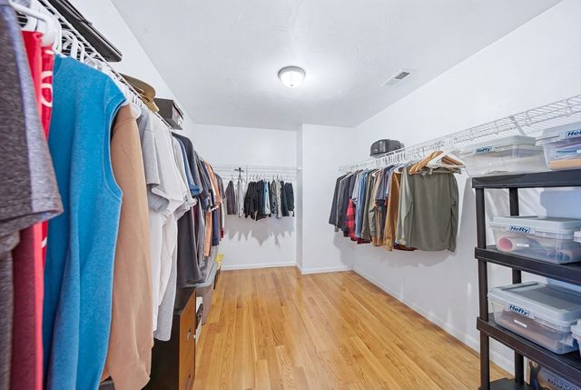 11 Bigelow Dr 22, Berlin, MA 01503