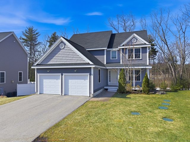11 Bigelow Dr 22, Berlin, MA 01503