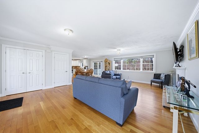 11 Bigelow Dr 22, Berlin, MA 01503