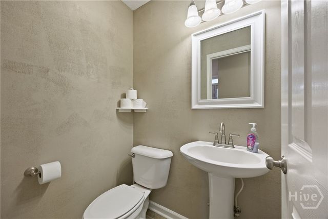 6 Barons Way, Savannah, GA 31419