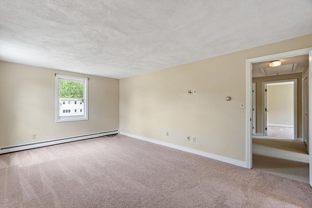 2 Rourke Lane, Lynnfield, MA 01940