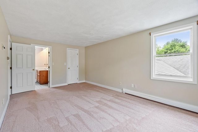 2 Rourke Lane, Lynnfield, MA 01940
