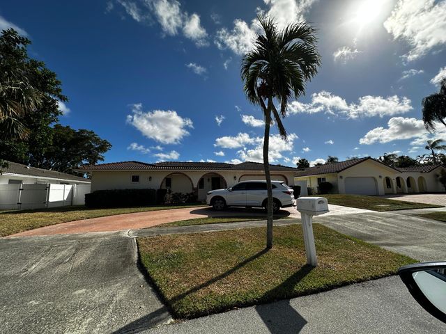 6860 S Calle Del Paz S S, Boca Raton, FL 33433
