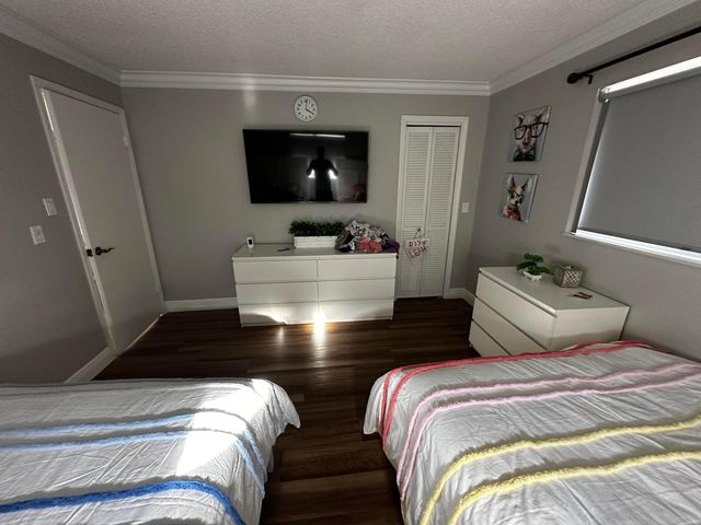 6860 S Calle Del Paz S S, Boca Raton, FL 33433