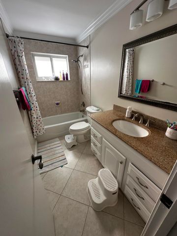 6860 S Calle Del Paz S S, Boca Raton, FL 33433