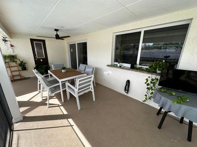 6860 S Calle Del Paz S S, Boca Raton, FL 33433