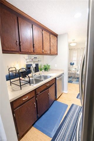 33 Tupelo CIR, Hampton, VA 23666