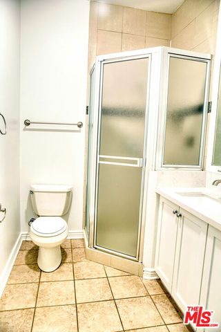 668 W 28th Street, Los Angeles, CA 90007