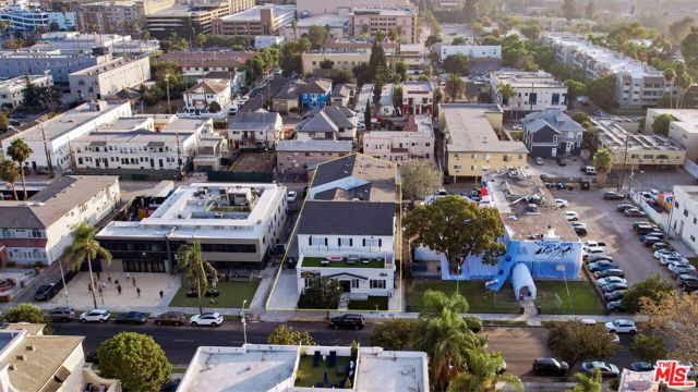 668 W 28th Street, Los Angeles, CA 90007