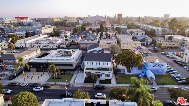 668 W 28th Street, Los Angeles, CA 90007