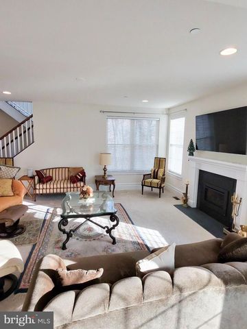 5707 IRON STONE RD, Lothian, MD 20711