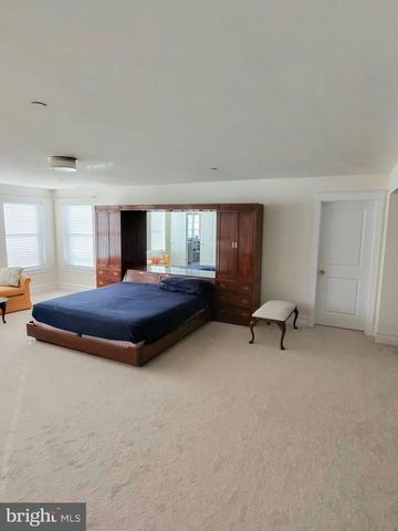 5707 IRON STONE RD, Lothian, MD 20711