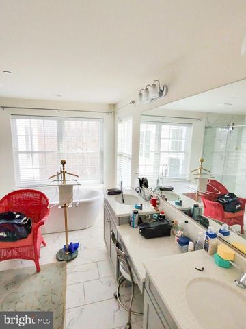 5707 IRON STONE RD, Lothian, MD 20711