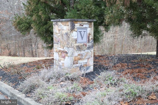 5707 IRON STONE RD, Lothian, MD 20711