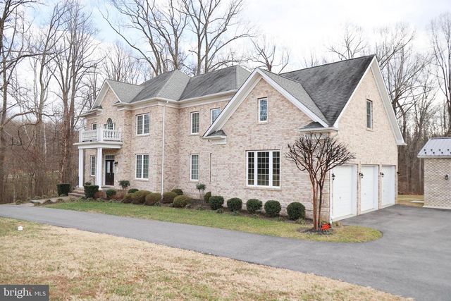 5707 IRON STONE RD, Lothian, MD 20711