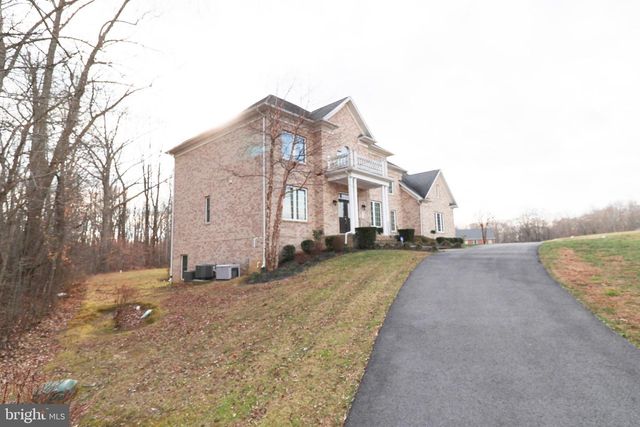 5707 IRON STONE RD, Lothian, MD 20711