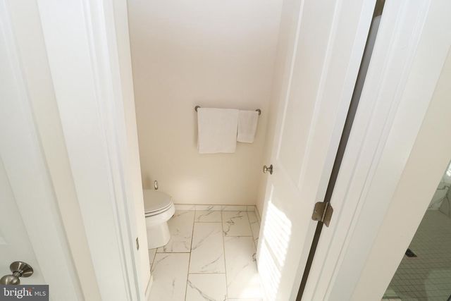 5707 IRON STONE RD, Lothian, MD 20711