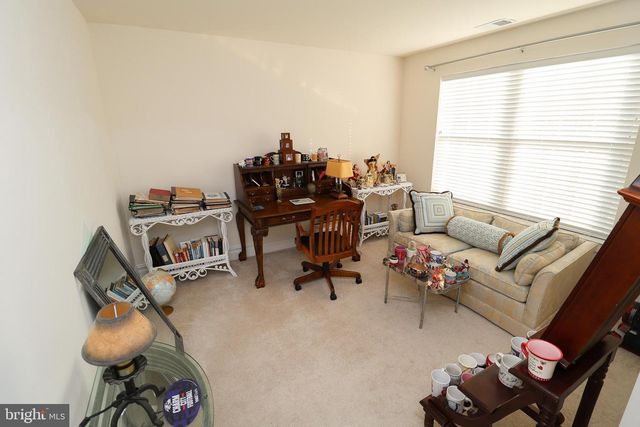 5707 IRON STONE RD, Lothian, MD 20711