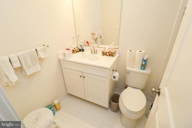 5707 IRON STONE RD, Lothian, MD 20711