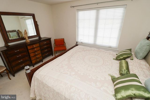 5707 IRON STONE RD, Lothian, MD 20711