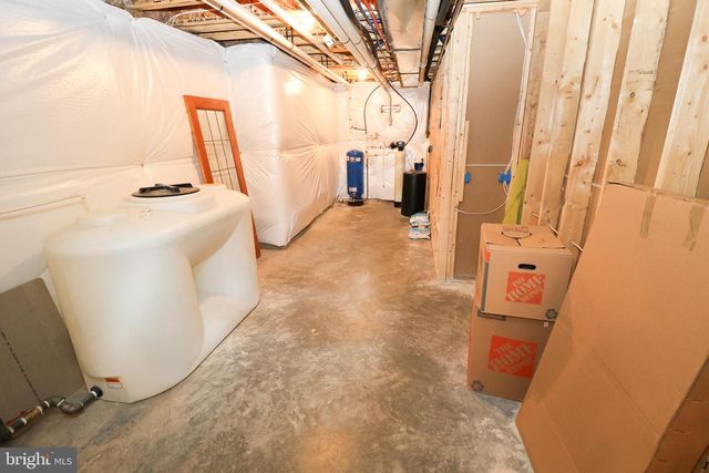 5707 IRON STONE RD, Lothian, MD 20711