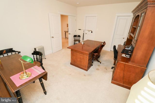 5707 IRON STONE RD, Lothian, MD 20711