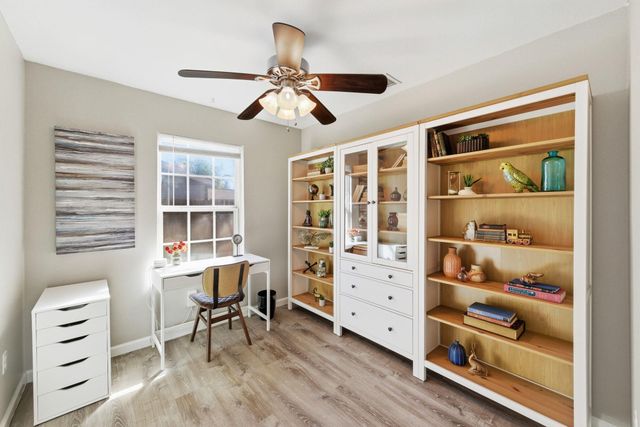 4615 Munson ST, Austin, TX 78721