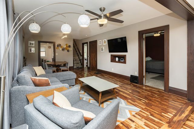 1346 48th Street, Des Moines, IA 50311